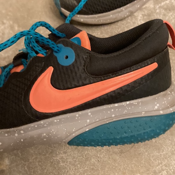 Only been worn once or twice. - Picture 2 of 4